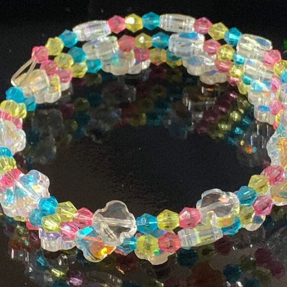 Hand Crafted Jewelry - Easter glass beaded coil bracelet (Hand Crafted)